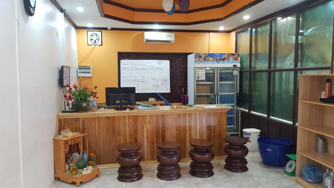 Vongprachan Backpackers Hostel Luang Prabang Extérieur photo